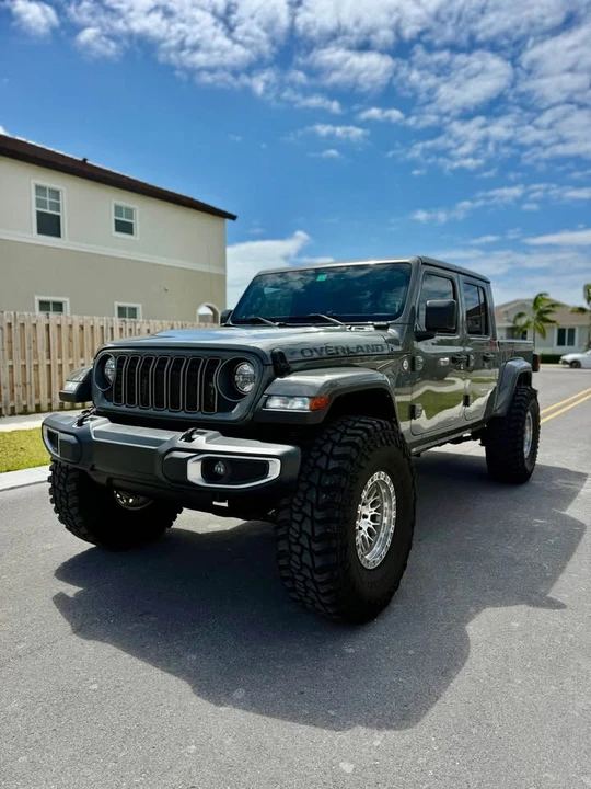 2022 Jeep JT Gladiator - Image 3 of 18