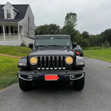2022 Jeep Gladiator Overland