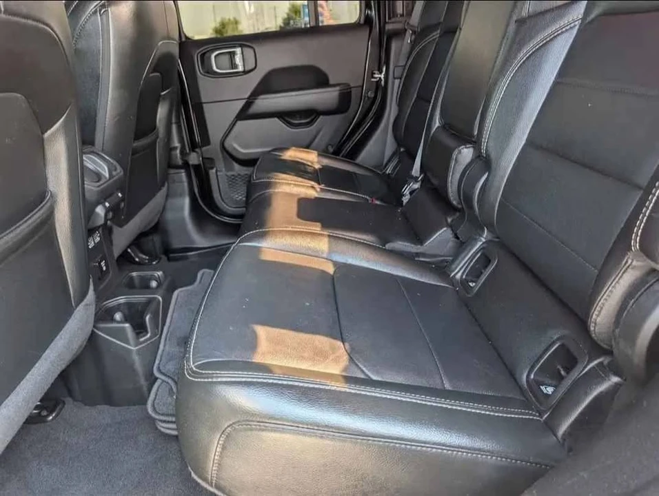 2022 Jeep JT Gladiator - Image 12 of 18