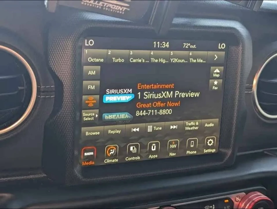 2022 Jeep JT Gladiator - Image 9 of 18