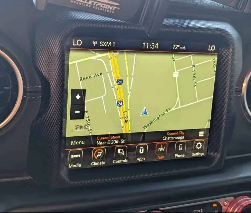 2022 Jeep JT Gladiator - Image 15 of 18