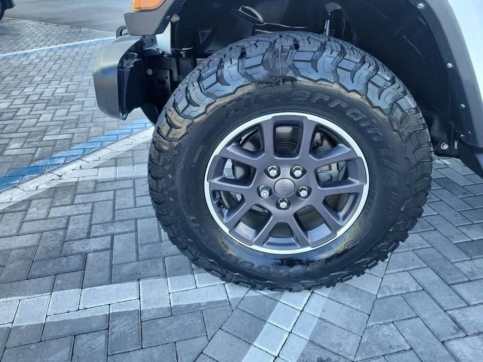 2022 Jeep JT Gladiator - Image 13 of 13
