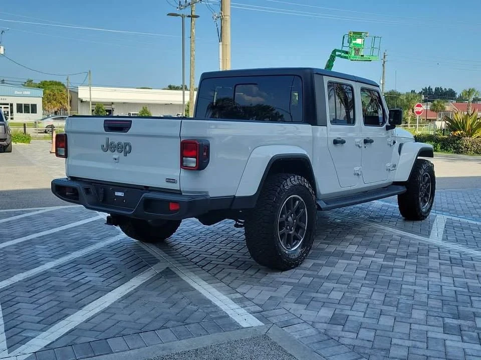 2022 Jeep JT Gladiator - Image 6 of 13