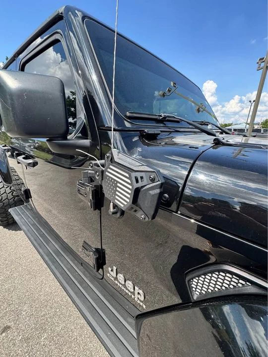 2022 Jeep JT Gladiator - Image 14 of 15