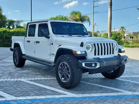 2022 Jeep Gladiator Overland Pickup 4D 5 ft