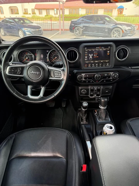 2022 Jeep JT Gladiator - Image 9 of 12
