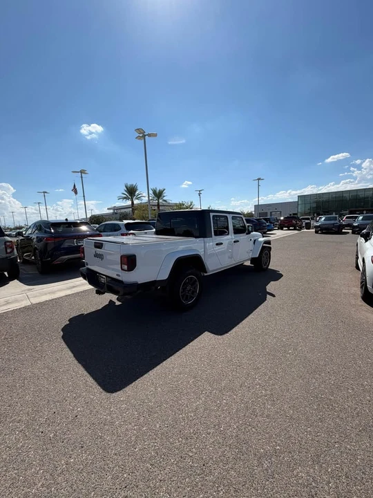 2022 Jeep JT Gladiator - Image 6 of 13