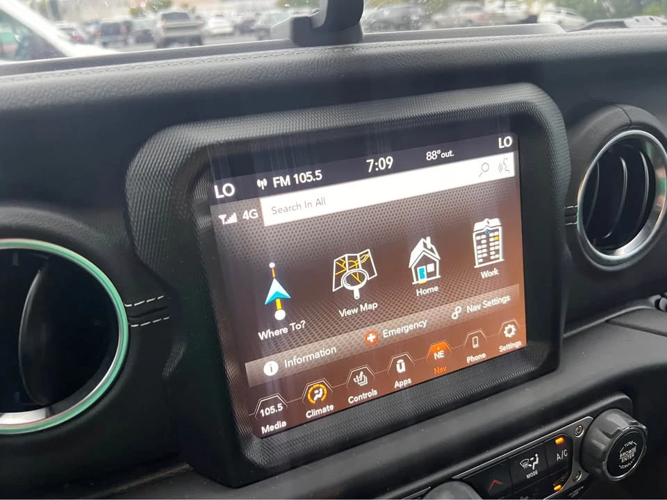 2022 Jeep JT Gladiator - Image 12 of 12