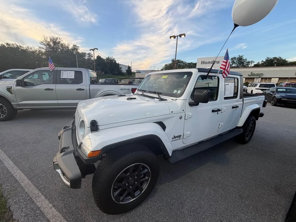 2022 Jeep JT Gladiator - Image 16 of 16