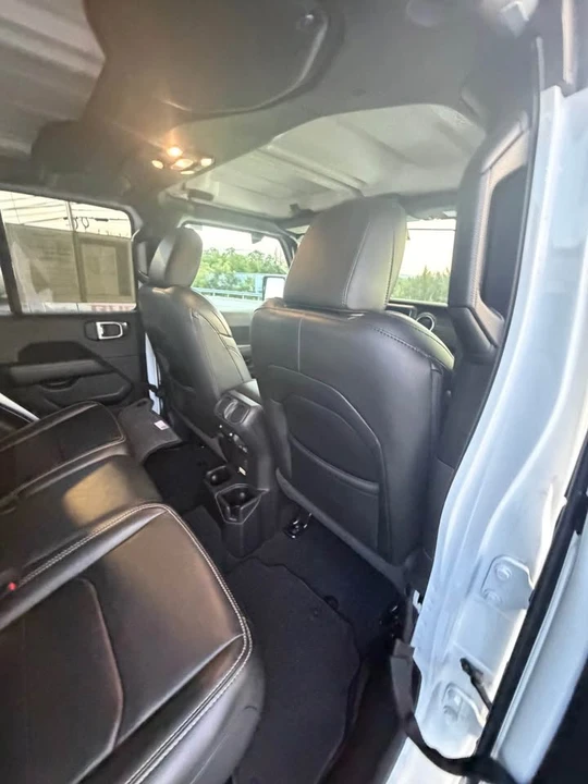 2022 Jeep JT Gladiator - Image 7 of 16