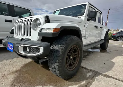 2022 Jeep Gladiator Overland Pickup 4D 5 ft