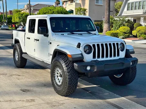 2022 Jeep Gladiator Overland Pickup 4D 5 ft