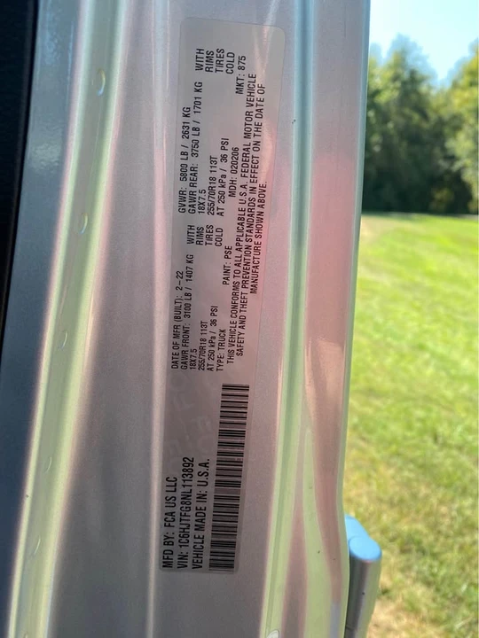 2022 Jeep JT Gladiator - Image 16 of 17