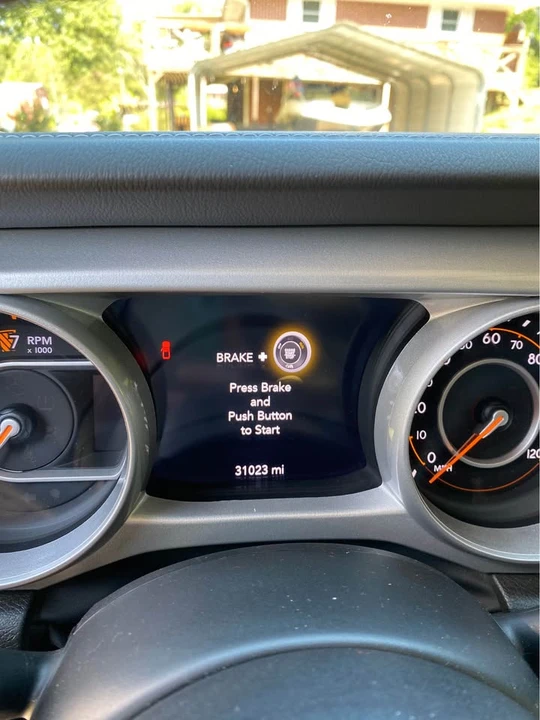 2022 Jeep JT Gladiator - Image 15 of 17