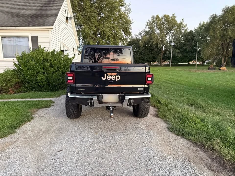 2022 Jeep JT Gladiator - Image 4 of 4