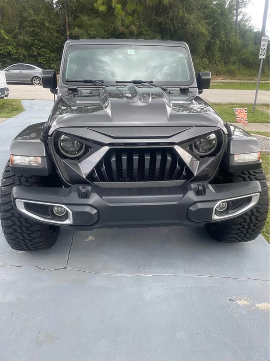 2022 Jeep JT Gladiator - Image 8 of 11