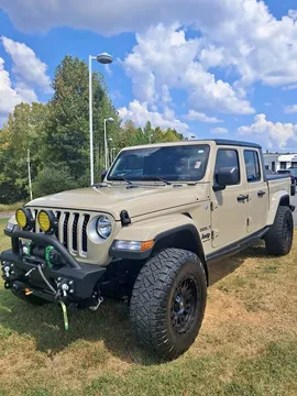 2022 Jeep Gladiator Overland Pickup 4D 5 ft