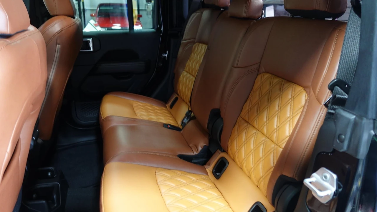 2022 Jeep JT Gladiator - Image 5 of 13
