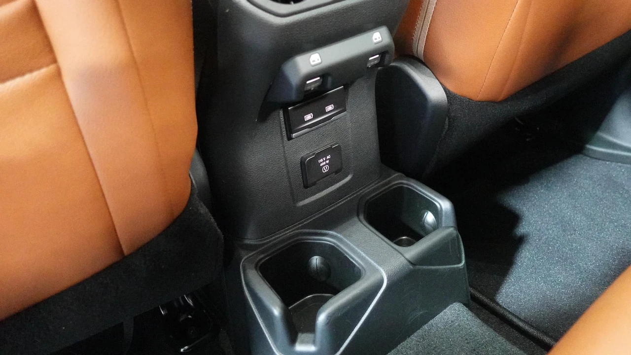 2022 Jeep JT Gladiator - Image 6 of 13