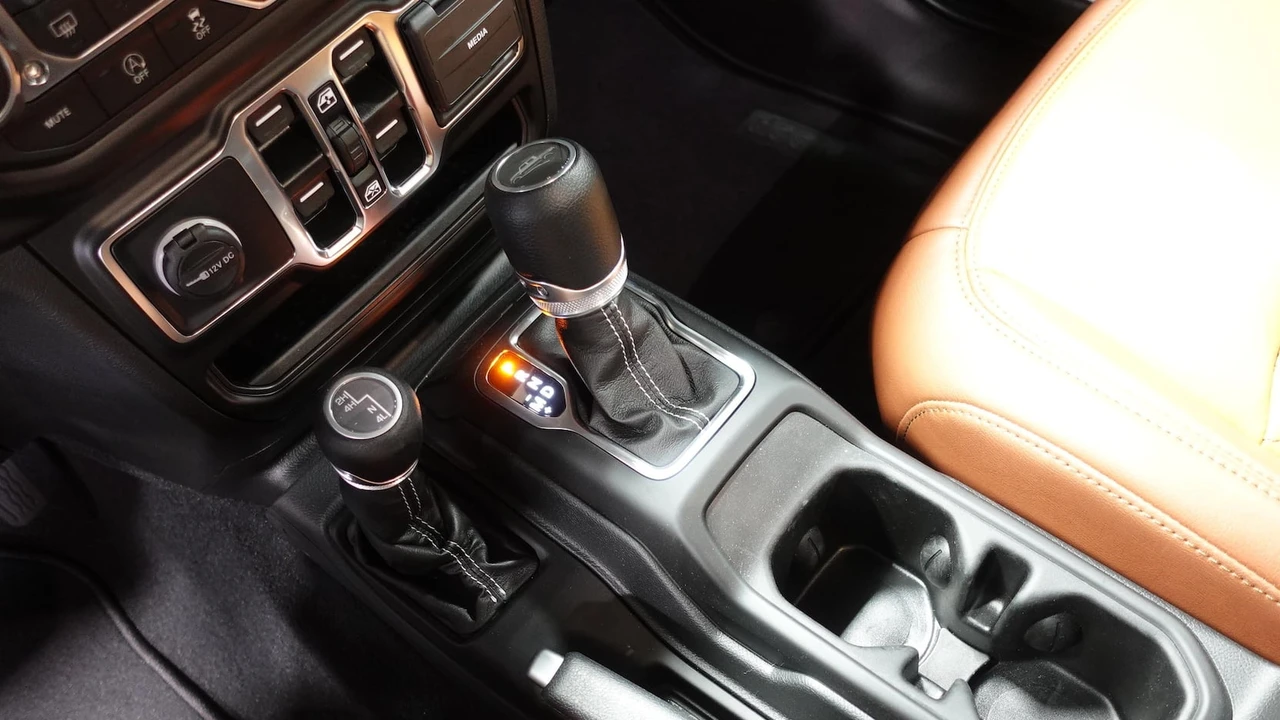 2022 Jeep JT Gladiator - Image 11 of 13