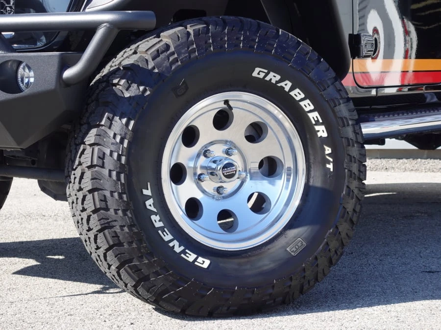 2022 Jeep JT Gladiator - Image 2 of 12