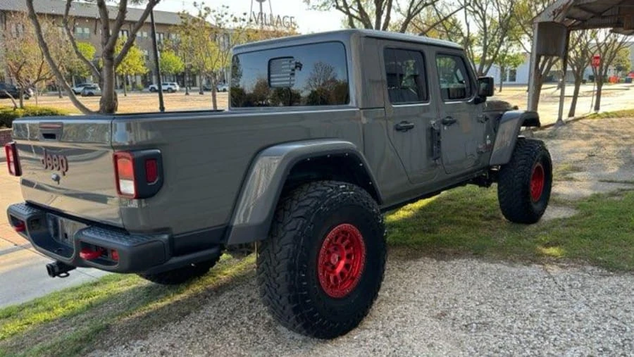 2022 Jeep JT Gladiator - Image 4 of 12