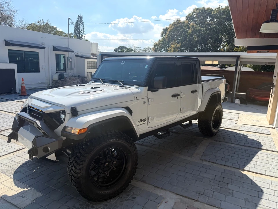 2022 Jeep JT Gladiator - Image 8 of 21