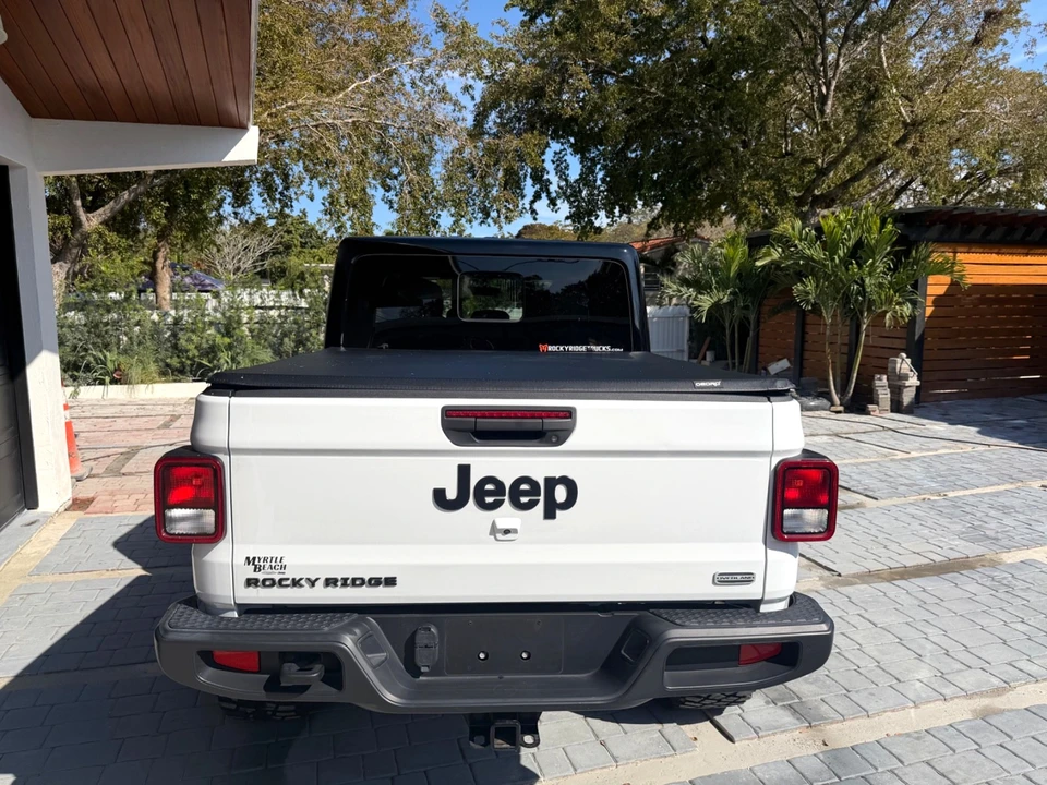 2022 Jeep JT Gladiator - Image 16 of 21