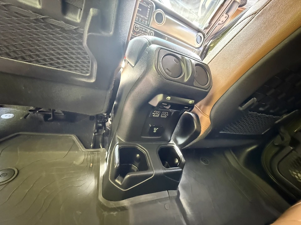 2022 Jeep JT Gladiator - Image 17 of 31