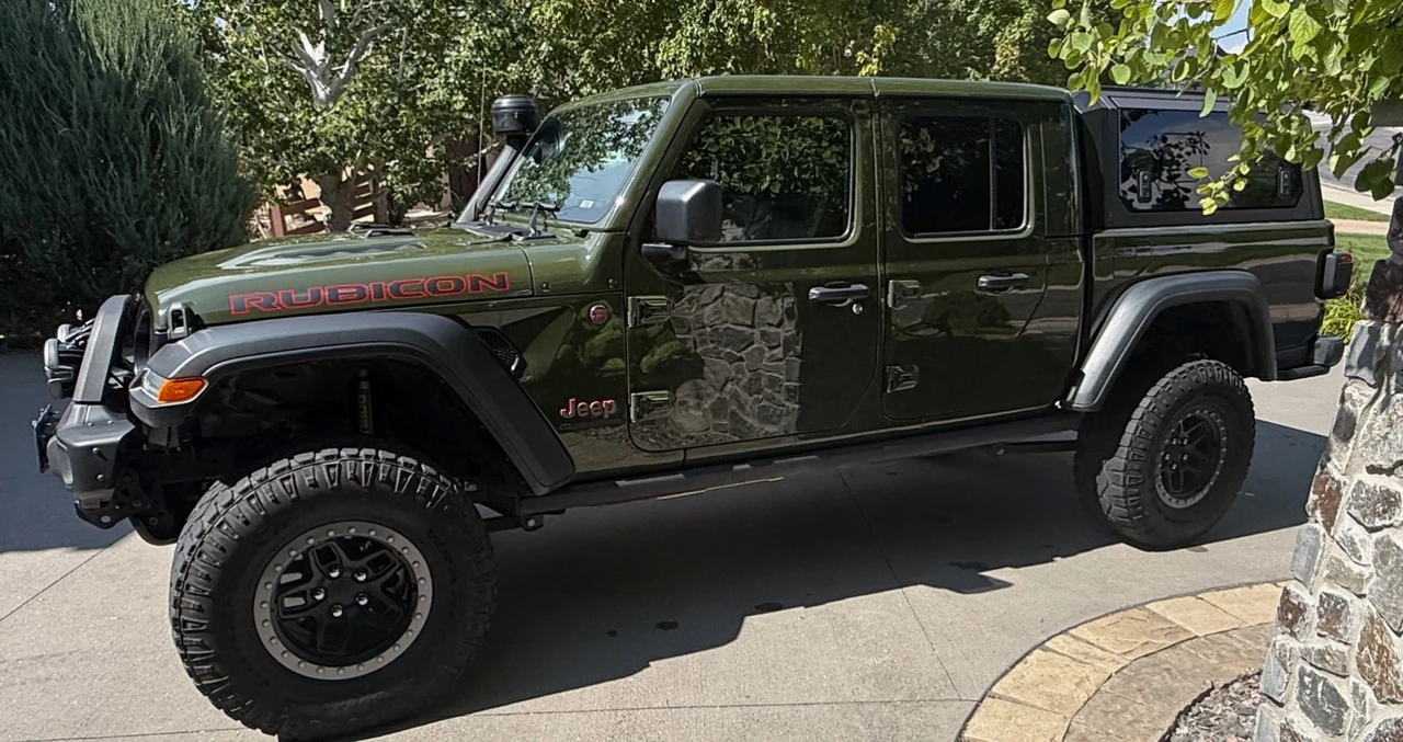 2022 Jeep JT Gladiator - Image 9 of 31