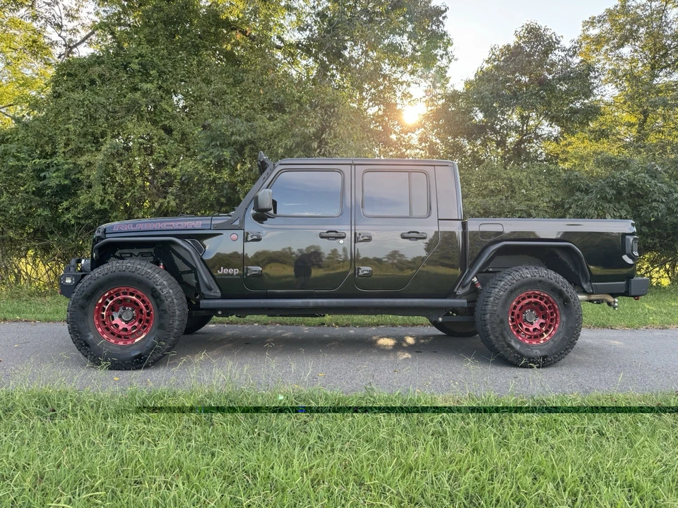 2022 Jeep JT Gladiator - Image 2 of 23