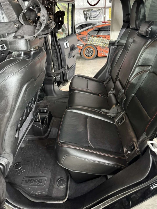 2022 Jeep JT Gladiator - Image 20 of 23