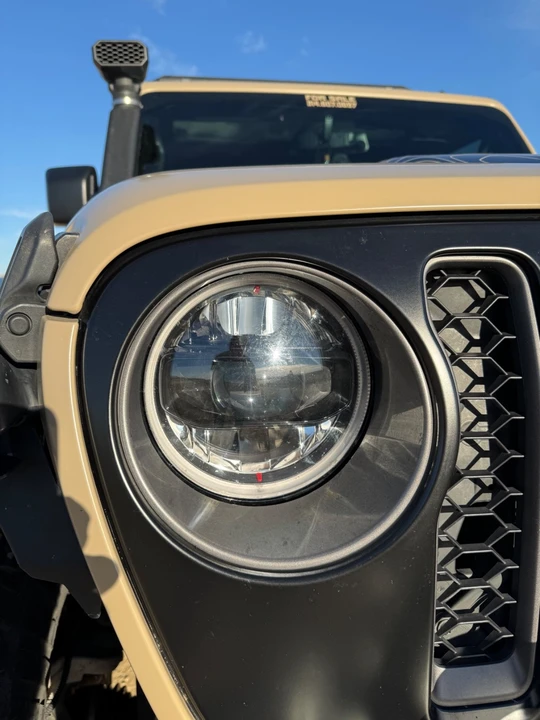 2022 Jeep JT Gladiator - Image 9 of 21