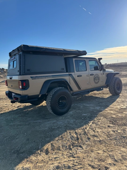 2022 Jeep JT Gladiator - Image 5 of 21