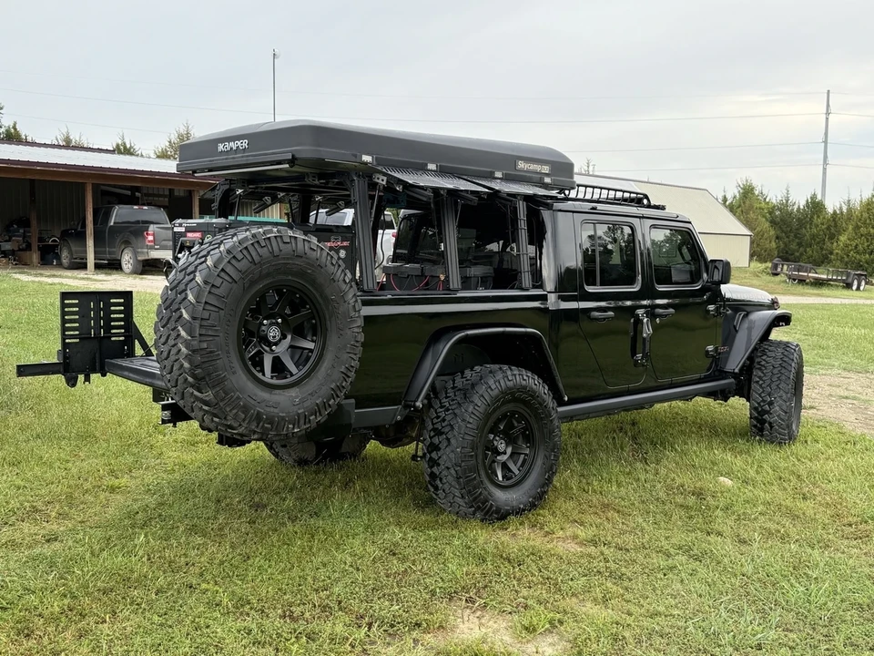 2022 Jeep JT Gladiator - Image 14 of 21