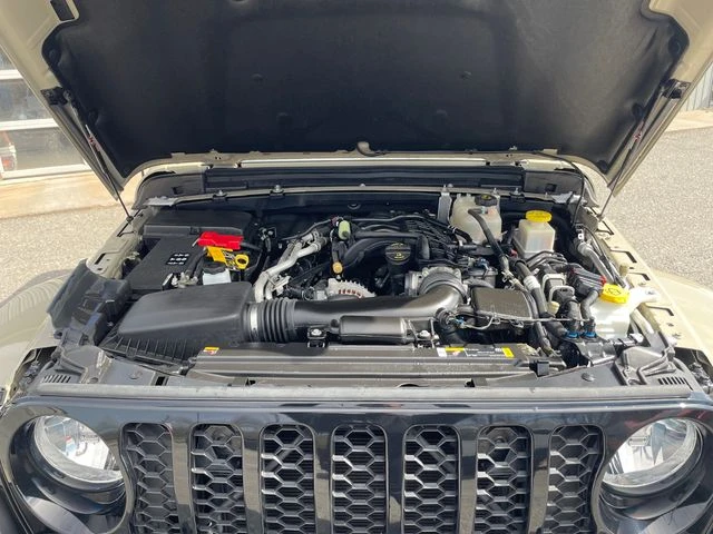 2022 Jeep JT Gladiator - Image 19 of 20