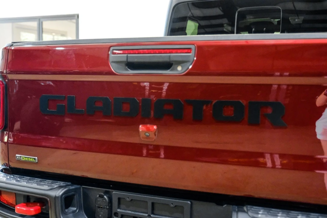 2022 Jeep JT Gladiator - Image 9 of 12