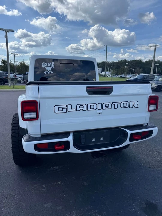 2022 Jeep JT Gladiator - Image 5 of 10