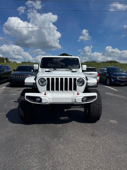 2022 Jeep JT Gladiator - Image 2 of 10