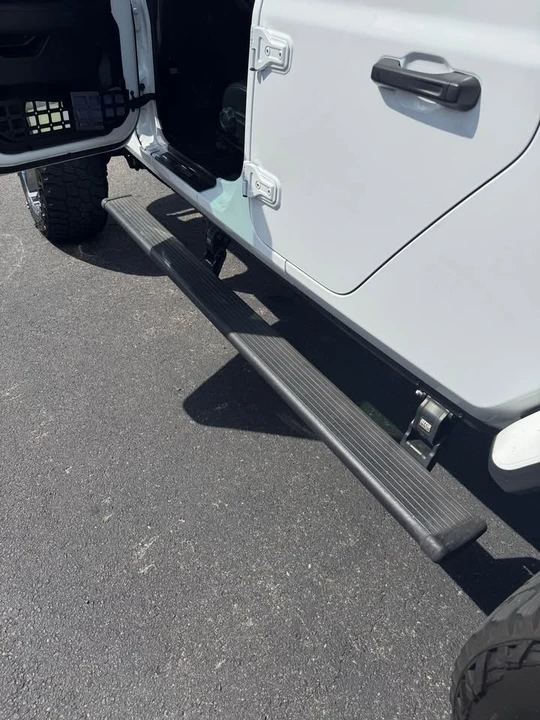 2022 Jeep JT Gladiator - Image 7 of 10