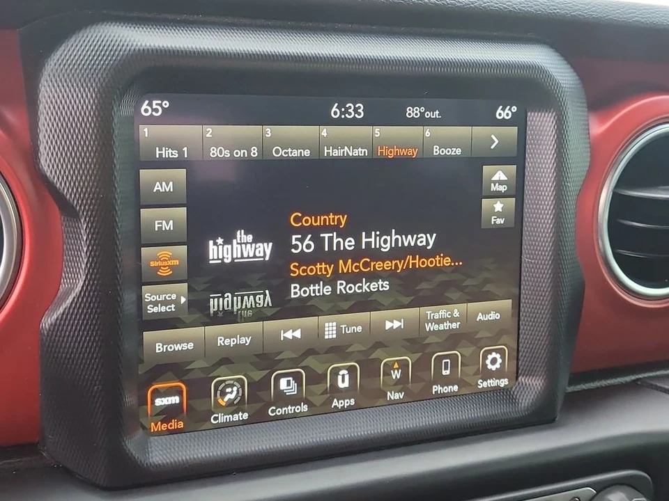 2022 Jeep JT Gladiator - Image 18 of 21