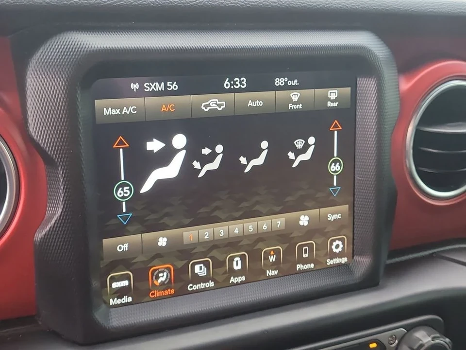 2022 Jeep JT Gladiator - Image 20 of 21