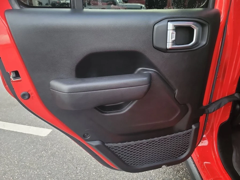 2022 Jeep JT Gladiator - Image 8 of 21