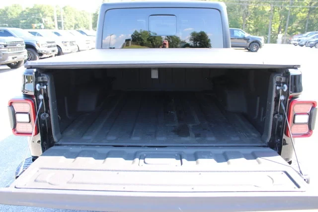 2022 Jeep JT Gladiator - Image 8 of 19