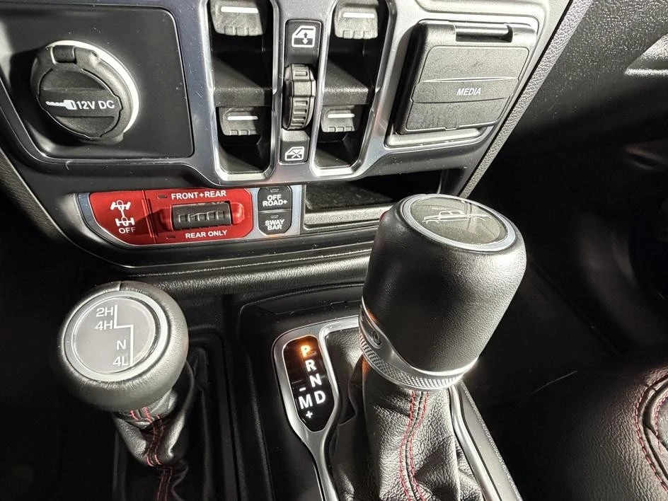 2022 Jeep JT Gladiator - Image 24 of 26