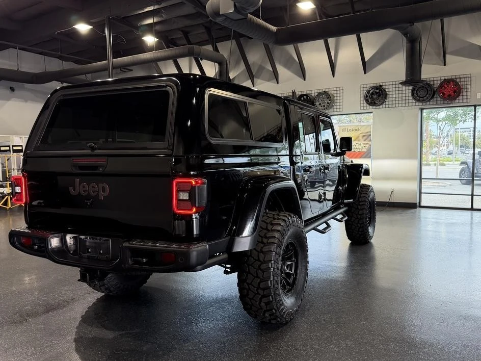 2022 Jeep JT Gladiator - Image 25 of 26