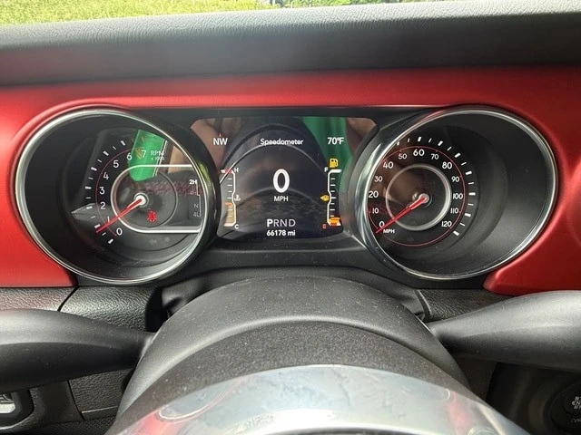 2022 Jeep JT Gladiator - Image 22 of 31