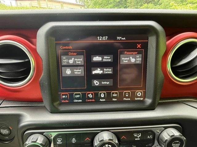 2022 Jeep JT Gladiator - Image 24 of 31