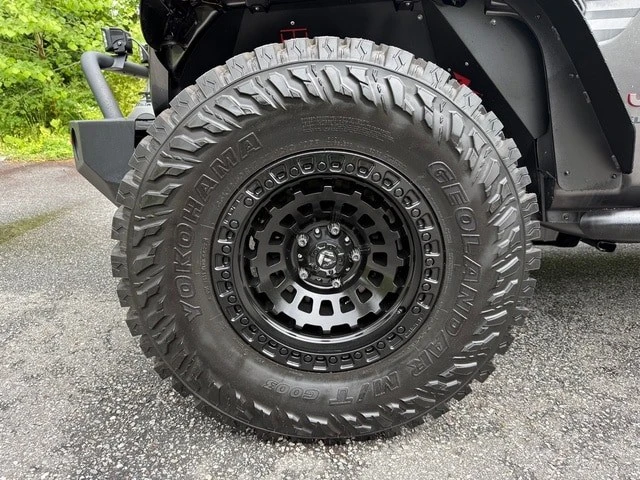 2022 Jeep JT Gladiator - Image 11 of 31