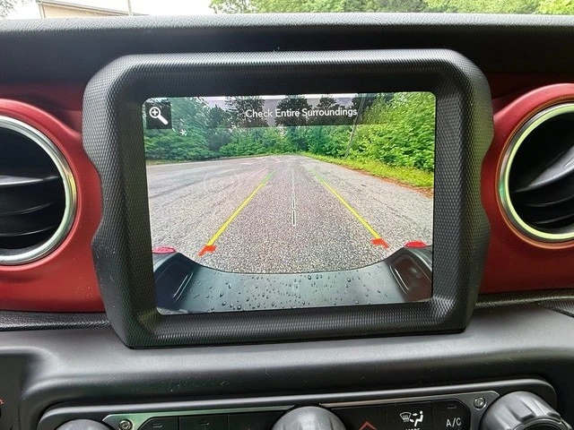 2022 Jeep JT Gladiator - Image 26 of 31